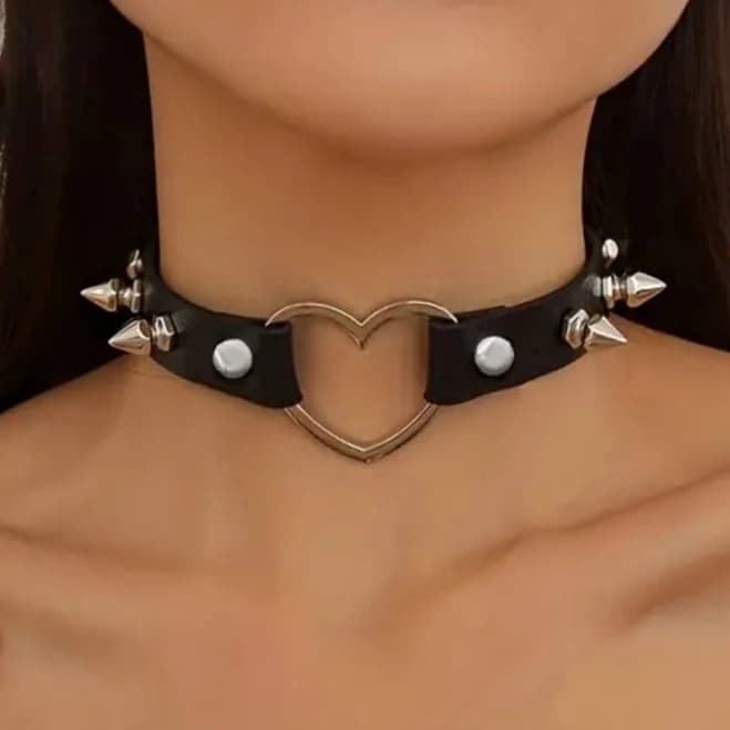 Spike Heart Choker Necklace