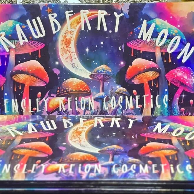 Indie Ensley Reign Strawberry Moon Palette - Beauty | Size: s