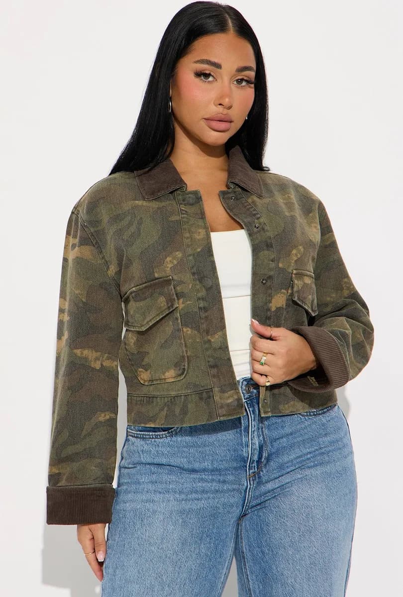 Fashion Nova Women's Urban Camo Twill Trucker Jacket