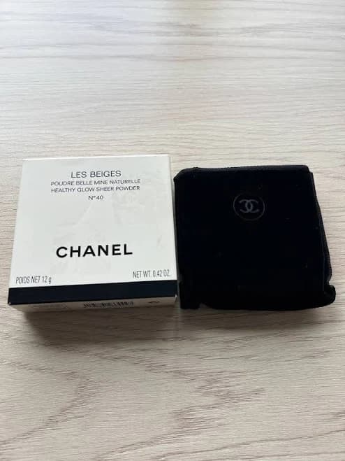Chanel Les Beiges Healthy Glow Sheer Powder - 0.42 Oz