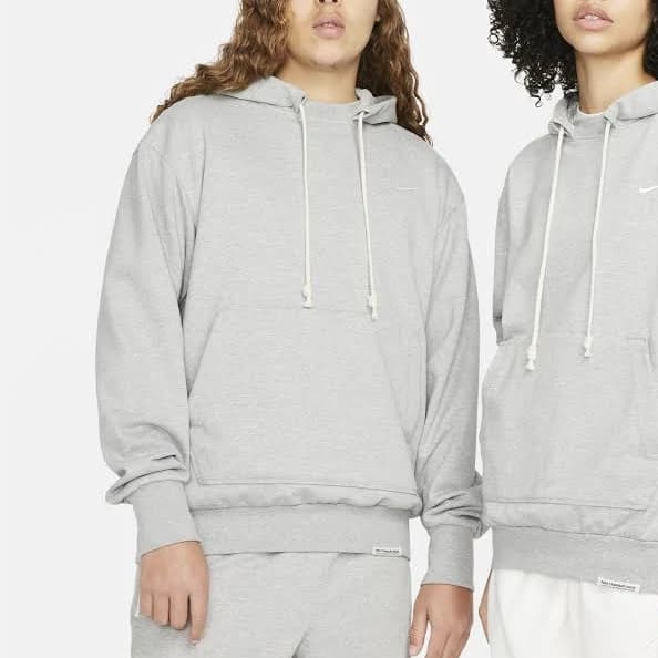 Nike Men's Dri-FIT Standard Issue Basketball Hoodie
