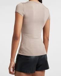 Express- Fitted Double Layer Crew Neck Tee – Amreki