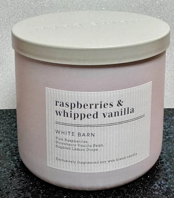 Bath & Body Works Raspberries And Whipped Vanilla Wick Candle