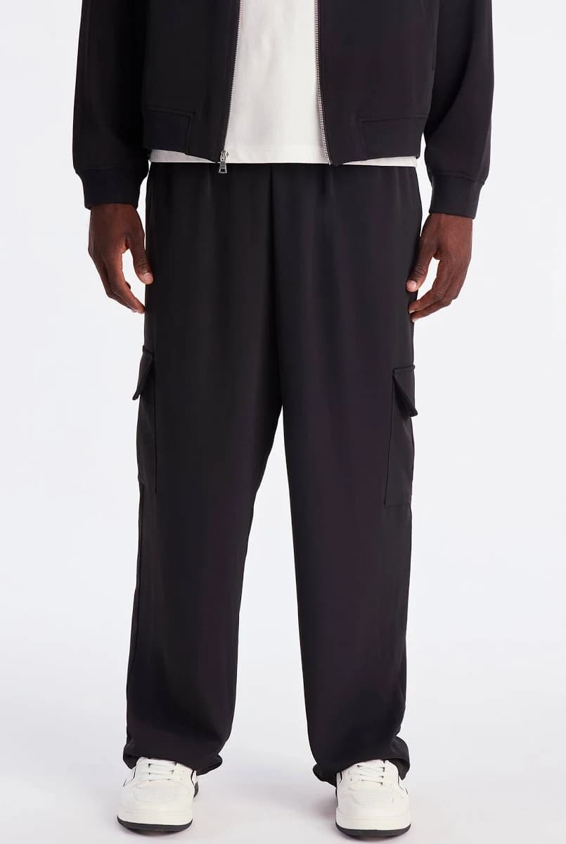 Fashion Nova Men's Baggy Daemon Tech Cargo Pants