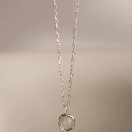 Caitlyn Minimalist Dainty Moonstone Pendant Charm Necklace