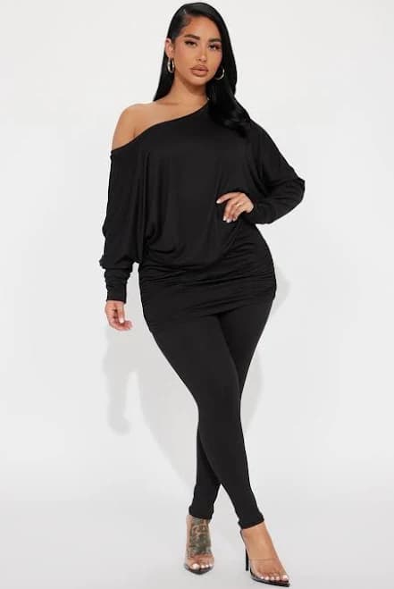 Fashion Nova Conjunto Camila Off Shoulder Leggings