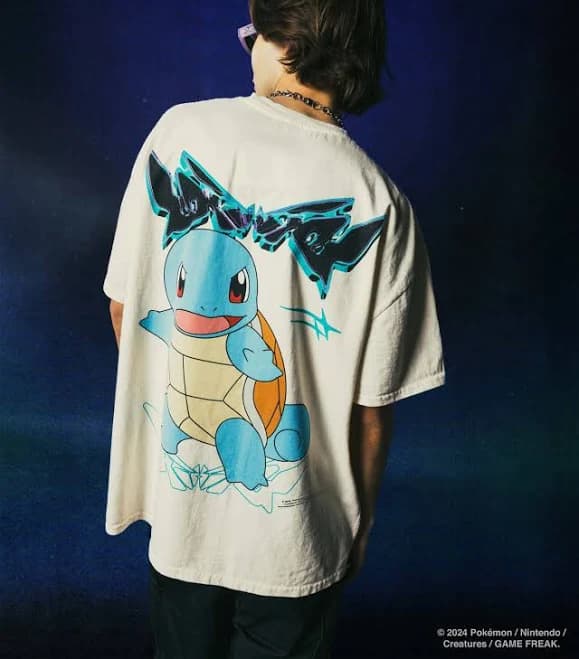 Pokémon by Loiter Squirtle Heavyweight T-Shirt
