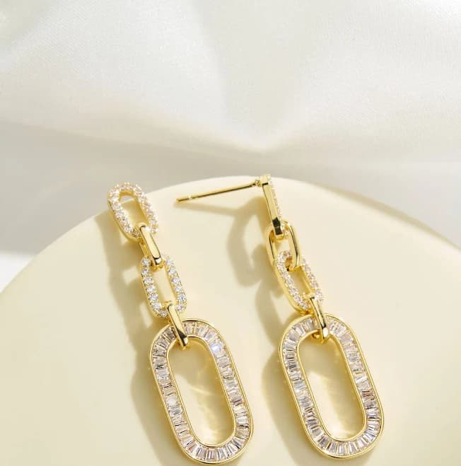2pcs CZ Interlocking Chain Drop Earrings