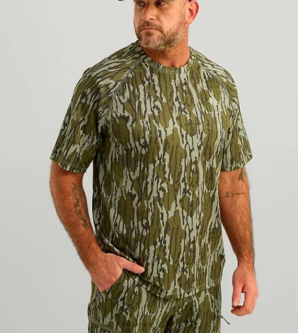Nomad Men's Mirage Short Sleeve Camo Crew