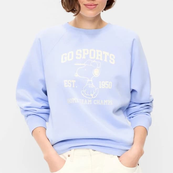 Old Navy Women's Peanuts Oversized Sweatshirt
