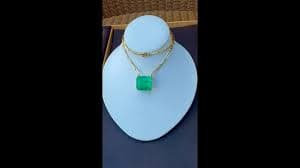 Vintage GIA Certified 20 Ct Emerald cut Colombian Emerald Necklace 18 Kt Y Gold For Sale at 1stDibs