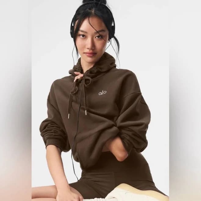 Alo Yoga Accolade Hoodie