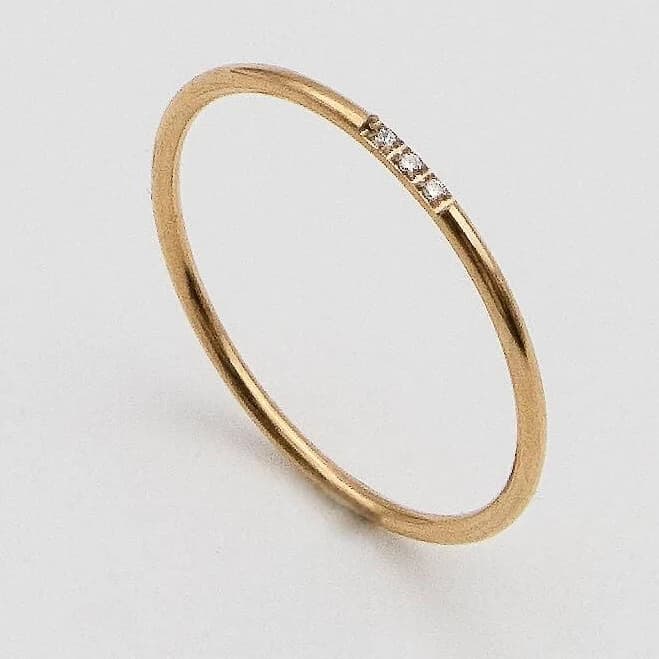 Mila Dainty Diamond Ring in Thin Gold Band
