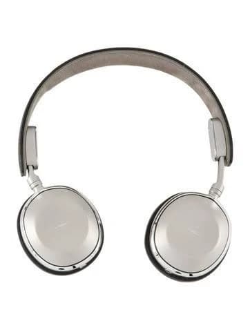Shinola Canfield Over-Ear Wired Headphones in Silver