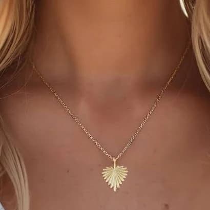 14K Gold Fill Textured Heart Pendant Necklace