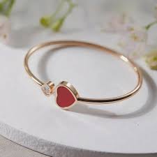 Amazon.com: New 2025 Heart Shaped Titanium Steel Bracelet for Women Rose Gold Stainless Steel Star Same Bracelet Fashion Ladies Fashion Accessories Creative Gift: Clothing, Shoes & Jewelry