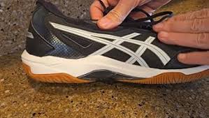 Amazon.com | ASICS Women's Gel-Rocket 10 Volleyball Shoes, 8.5, White/White | Volleyball