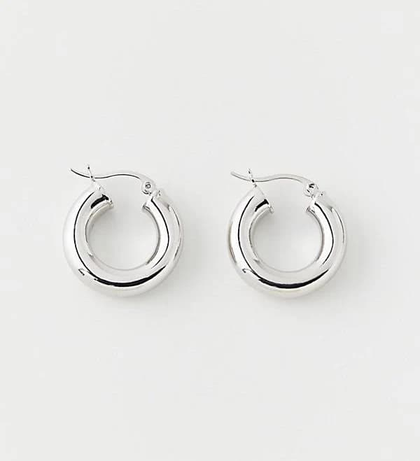 Urban Outfitters Essential Medium Tube Hoop Earring
