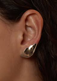 Lady Grey Ripple Lobe Earrings - Silver | Garmentory
