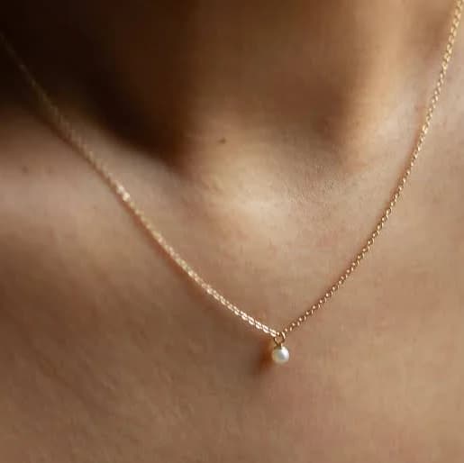14K Gold Dainty Pearl Pendant Necklace