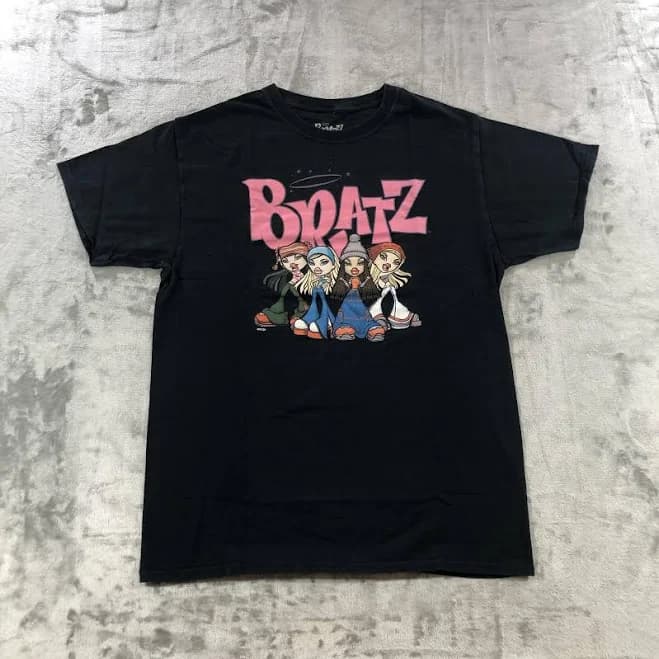 Bratz Shirt Mens Medium Black Graphic Tee T-shirt 100% Cotton Mad