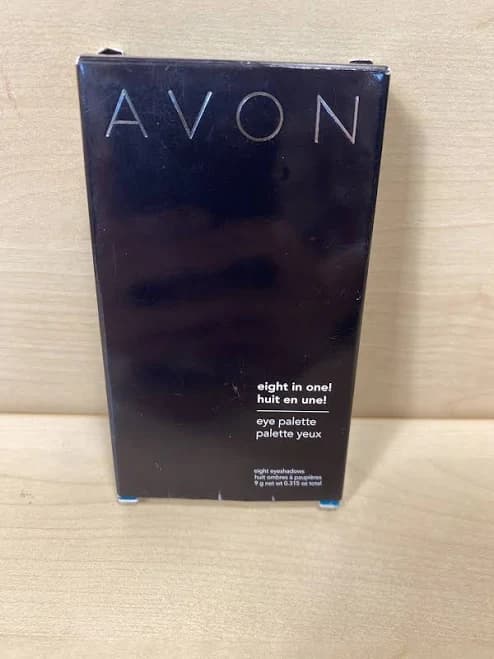Avon Eight in One! Eye Palette
