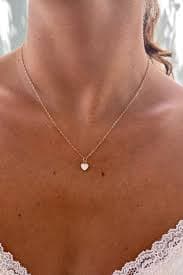 White Heart Necklace – Brandy Melville Australia