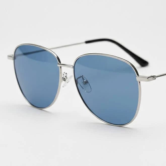 Zoe Aviator Metal Sunglasses with Tinted Lenses