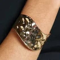Hammered Chunky Cuff Bracelets for Women Vintage Boho Wide Bangle Bracelets Irregular Statement Bracelet Thick Arm Cuff Gold Silver Bracelet