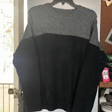 V-neck Vince Camuto Knitted sweater | Depop