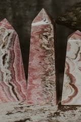 Rhodochrosite Tower – Wings Hawai'i