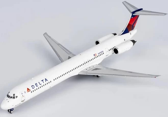 NG Models Delta Air Lines 1/400 Scale Model