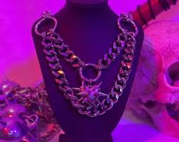 Cuban Link Heart Flail Necklace - Etsy Canada
