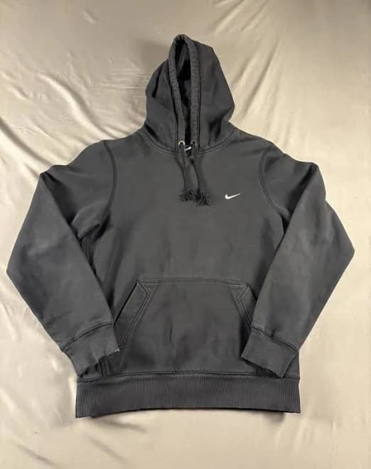 Nike Men’s Small Black Pullover Hoodie Swoosh Logo Cotton Blend