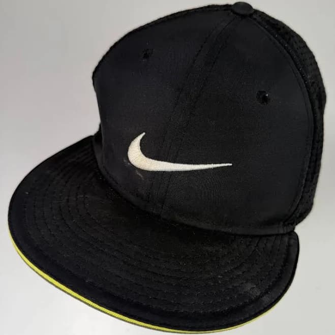 Nike Golf Performance Flat Bill Hat M/l Fitted Black Neon Yellow