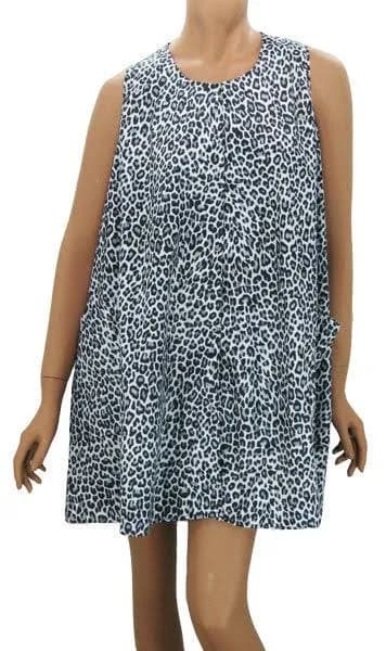 Snow Leopard Hair Stylist Smock