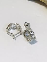 14K Solid White Gold 3 Cubic Zirconia Princess Cut Stones Half Hoop Earrings | eBay