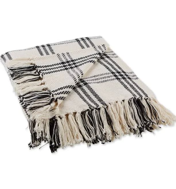 Design Imports Modern Farmhouse Plaid Throw