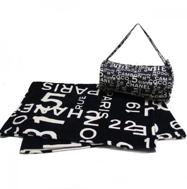 Chanel Bycy Large Blanket & Drawstring Bag Set Black 065