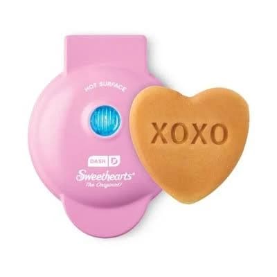 Dash x Sweethearts Mini Waffle Maker