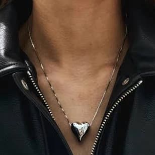 H&M Ladies Heart-Pendant Necklace