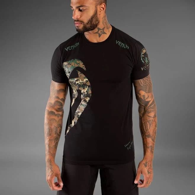 Venum Original Giant Crewneck T-Shirt
