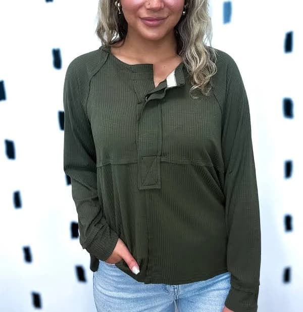 Ribbed Knit Hoodie Top