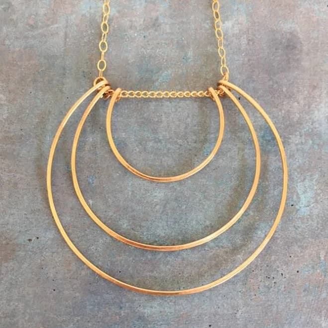 Art Deco Inspired Gold Circle Pendant Necklace