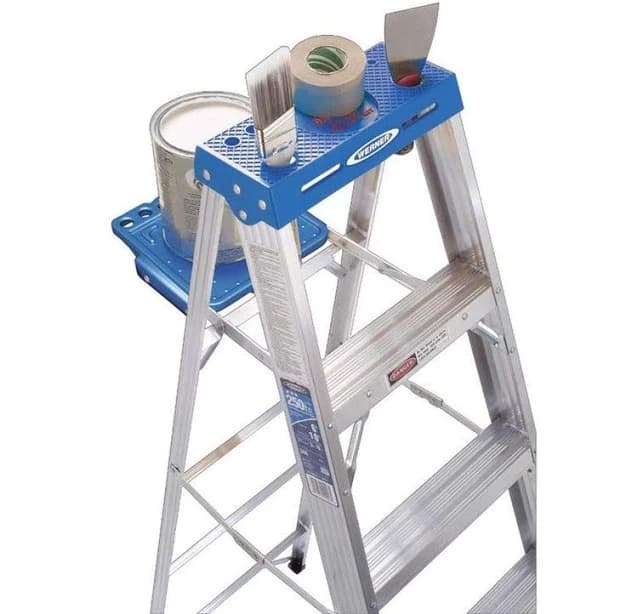 Werner 4' Aluminum Step Ladder