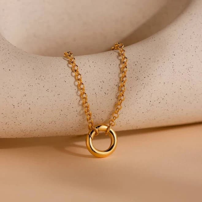 Caitlyn Minimalist Rolo Circle Pendant Charm Bracelet in 18K Gold