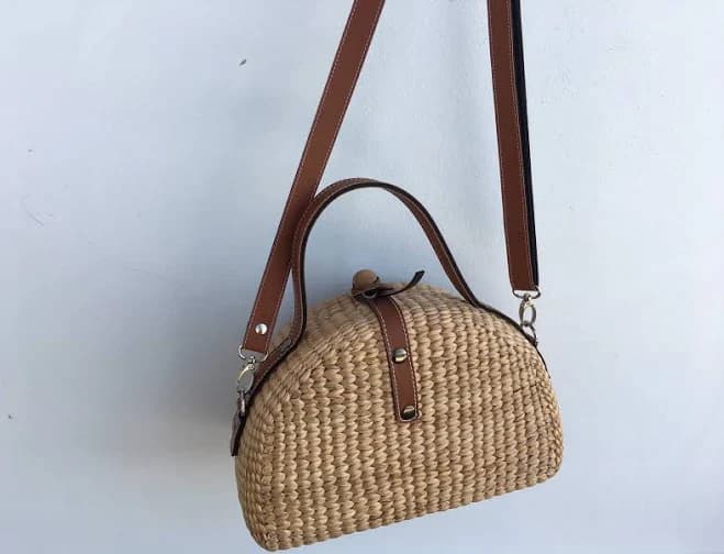 Woven Straw Tote Bag with Leather Handle