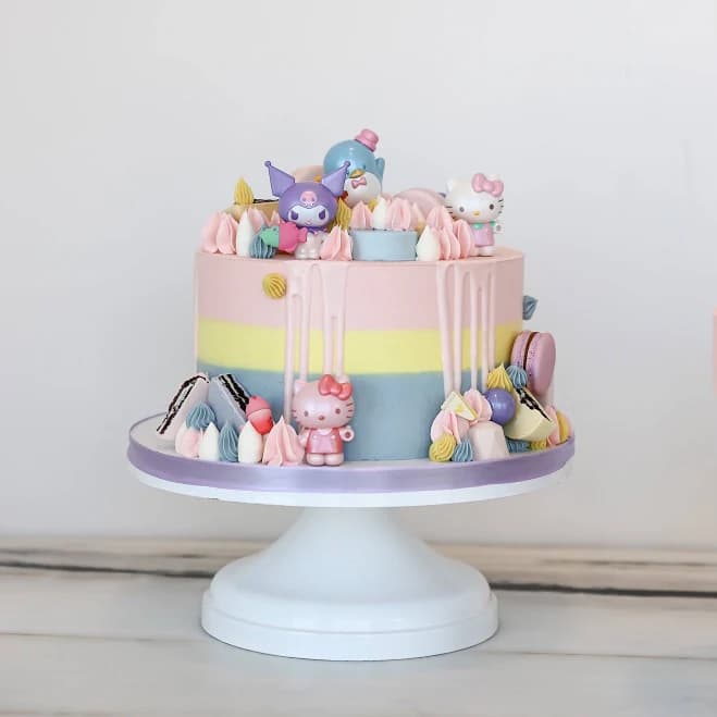 Children's Hello Kitty Cake Delights