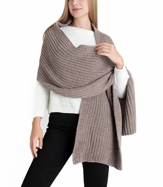 Hand Knitted Oversize Chunky Scarf