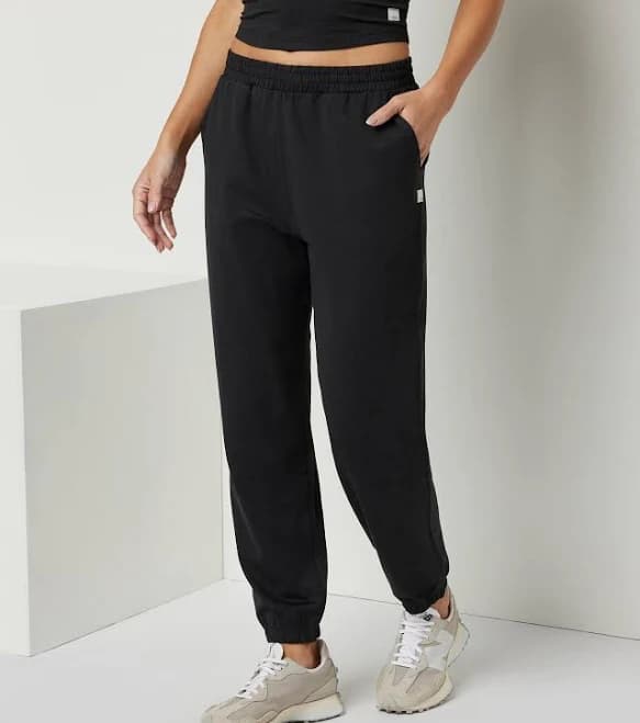 Vuori Women's Boyfriend Jogger